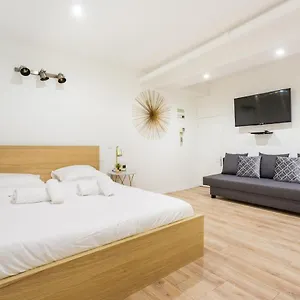 Appartement Cmg Michel-ange Molitor - Exelmans